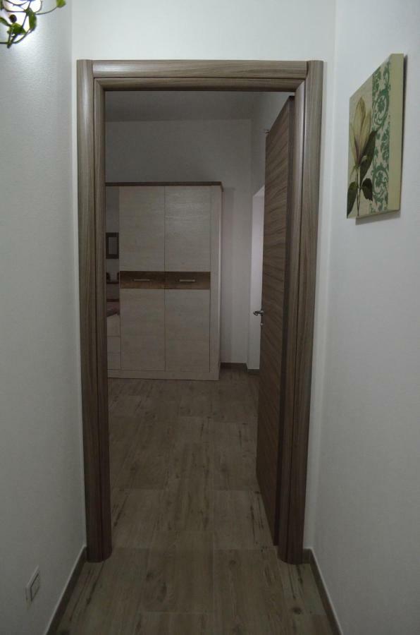 Appartamento Vacanza Da Luisa San Giovanni Suèrgiu Extérieur photo