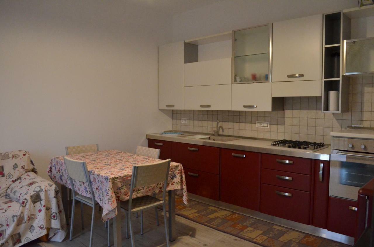 Appartamento Vacanza Da Luisa San Giovanni Suèrgiu Extérieur photo