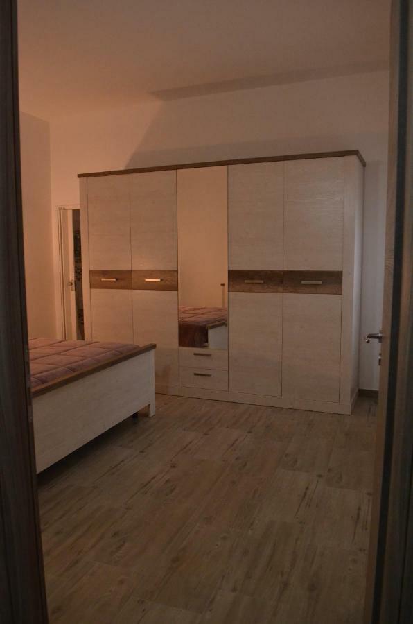Appartamento Vacanza Da Luisa San Giovanni Suèrgiu Extérieur photo